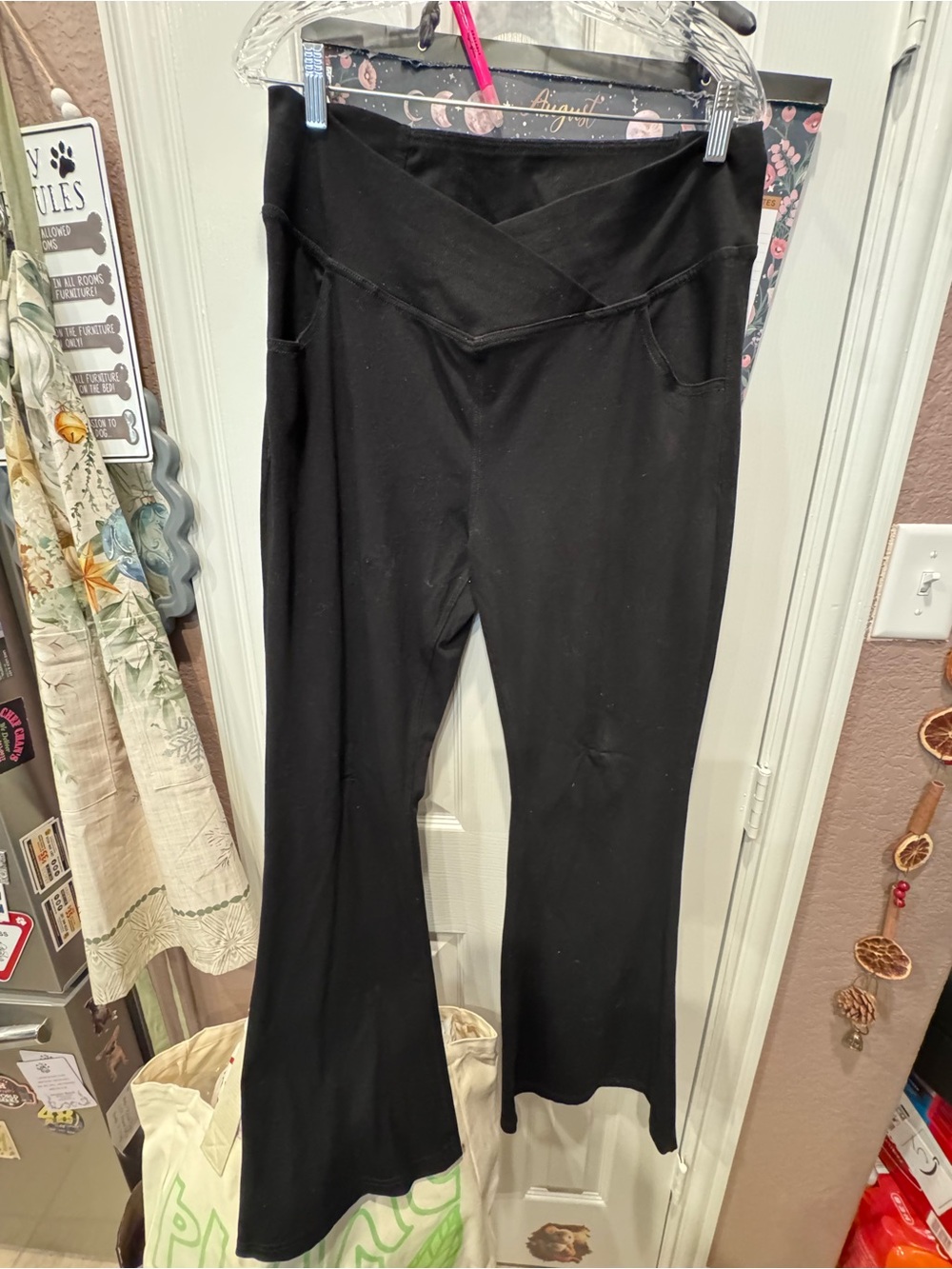 HALARA Black Bootcut Yoga Pants with Crossover Waistband